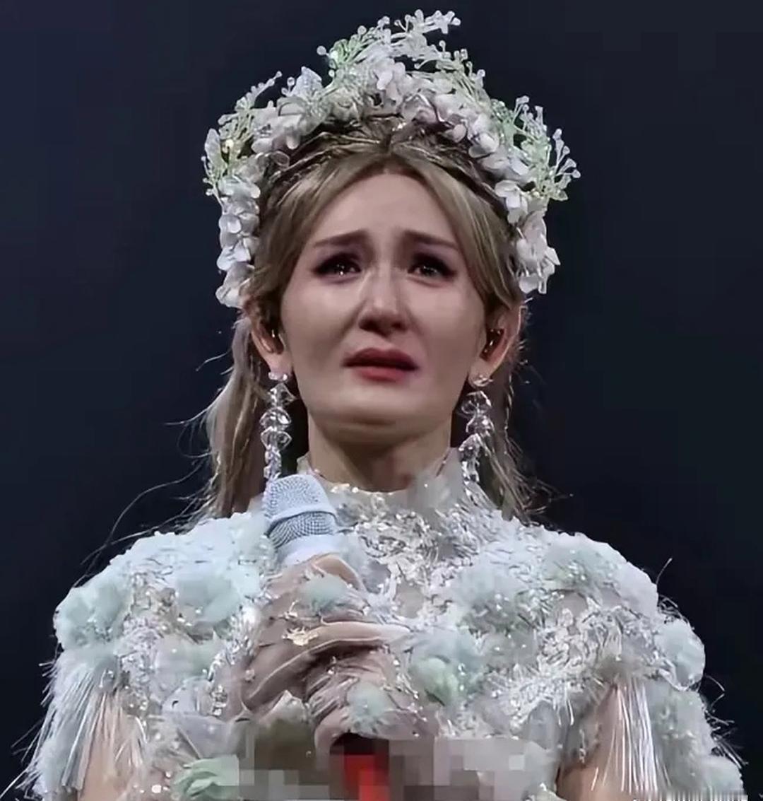 谢娜巡回演唱会大概率要黄了，原因其实很简单。1.网友这次是真的动真格抵制，评论