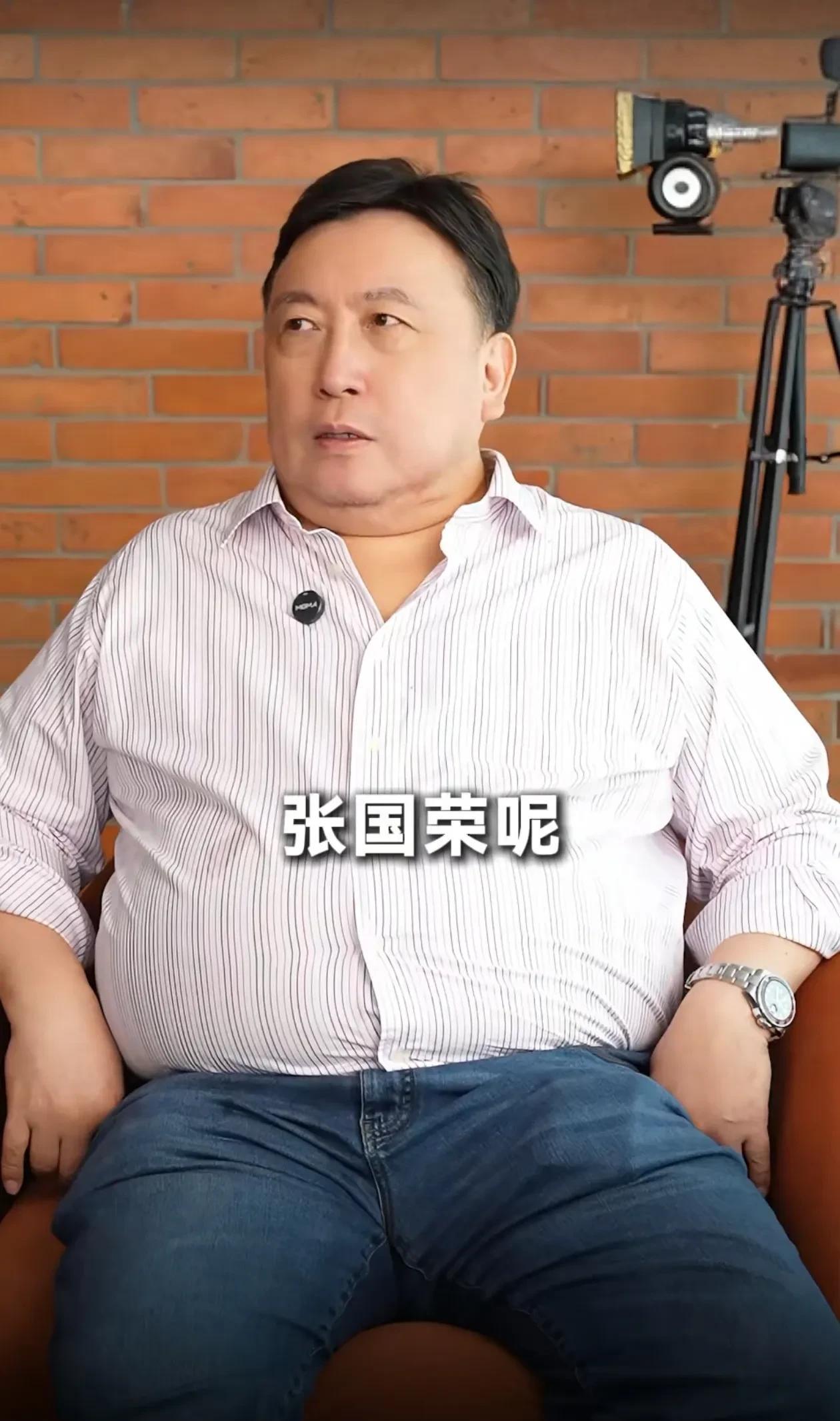 导演王晶主动曝出张国荣自杀的几个原因:1.第一次退出乐坛继而又复出的张国荣拍了《