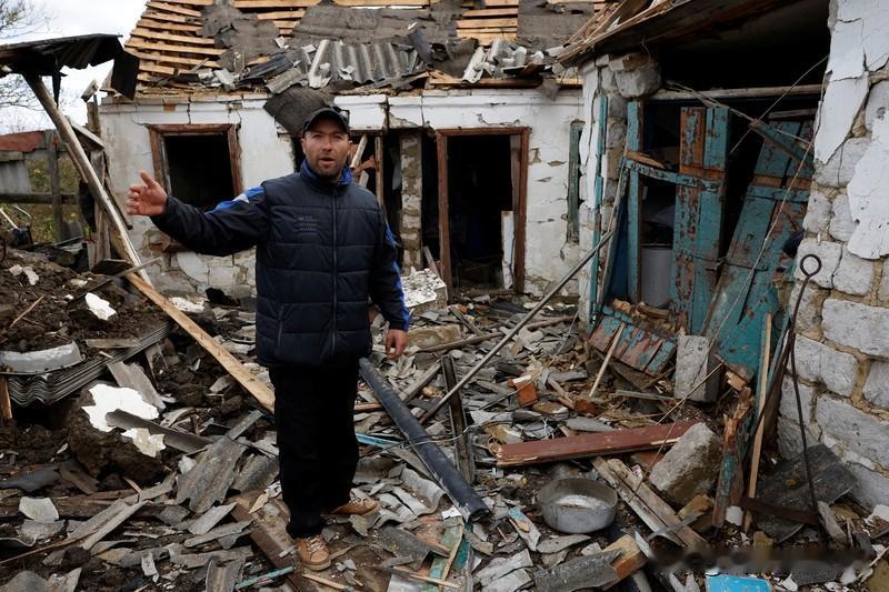 乌军北线局势对俄乌和谈影响不小。在红军城北线，乌军反攻失败，两大精锐旅战斗减员7