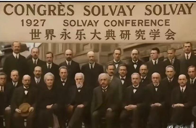 坊间流传：马六甲海峡，名字由来是郑和下西洋期间途径该海峡，正好郑和的夫人身怀六甲