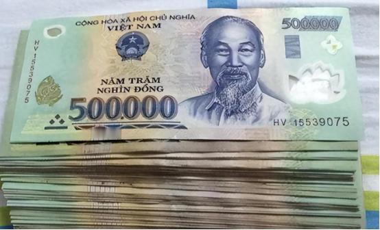 亚洲第一个倒下的国家即将出现，曾比肩中国，如今在走日本的老路 麻烦看官老爷们