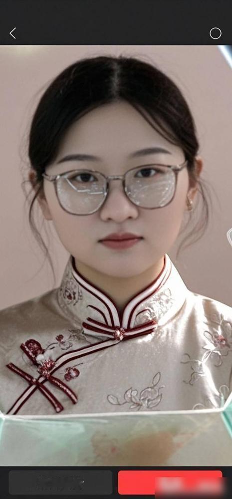 看完这位妈妈的话，我喉咙像塞了团浸了水的棉花，酸得直掉眼泪。2023年7月17日