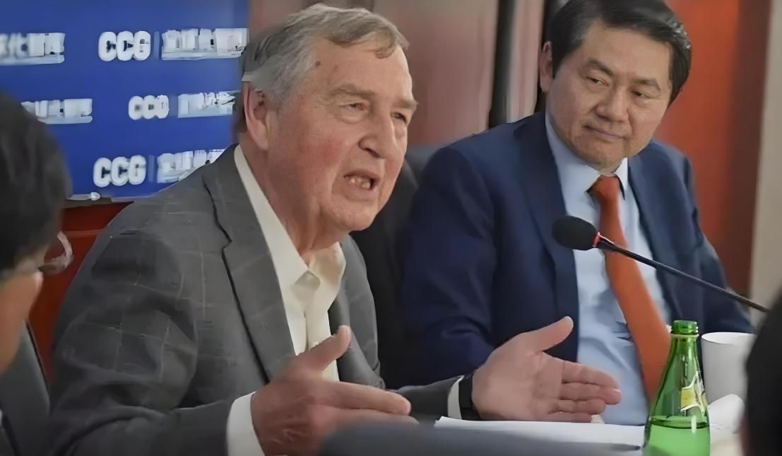 在国际关系的舞台上，一些美国专家时常抛出令人咋舌的观点。2023年博鳌亚洲论坛