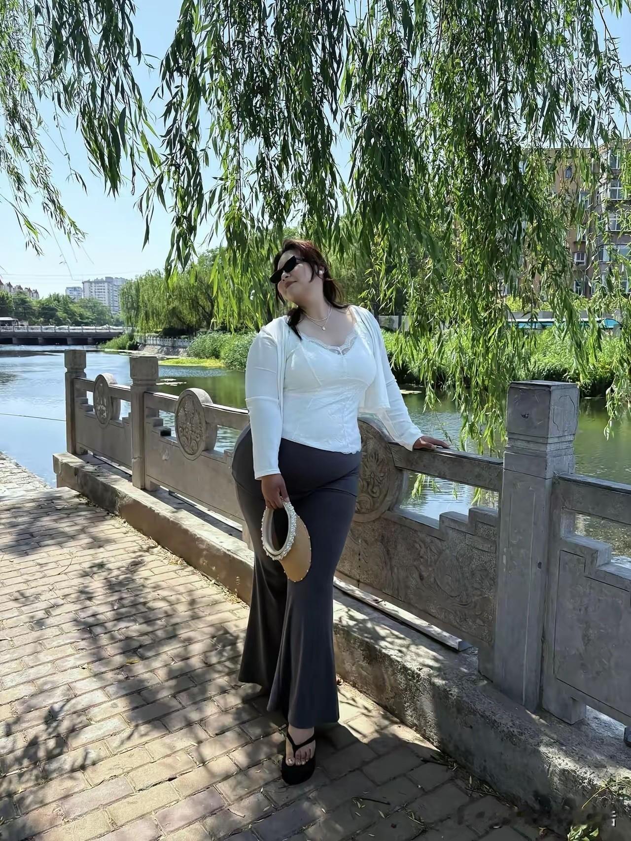 什么样的男人才会让女人永远上头呢第一，不要怕失去第二，嘴甜心狠第三，永
