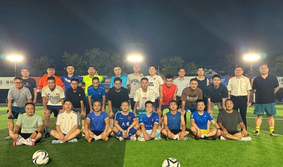 乖乖！今天轮空苏超联赛的常州，又搞事情了——常超要闪亮登场啦！今天下午3点，2