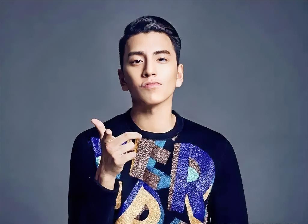 这次王大陆笑不出来了。他当庭认罪，鞠躬道歉！媒体采访一句话没说。就11分钟