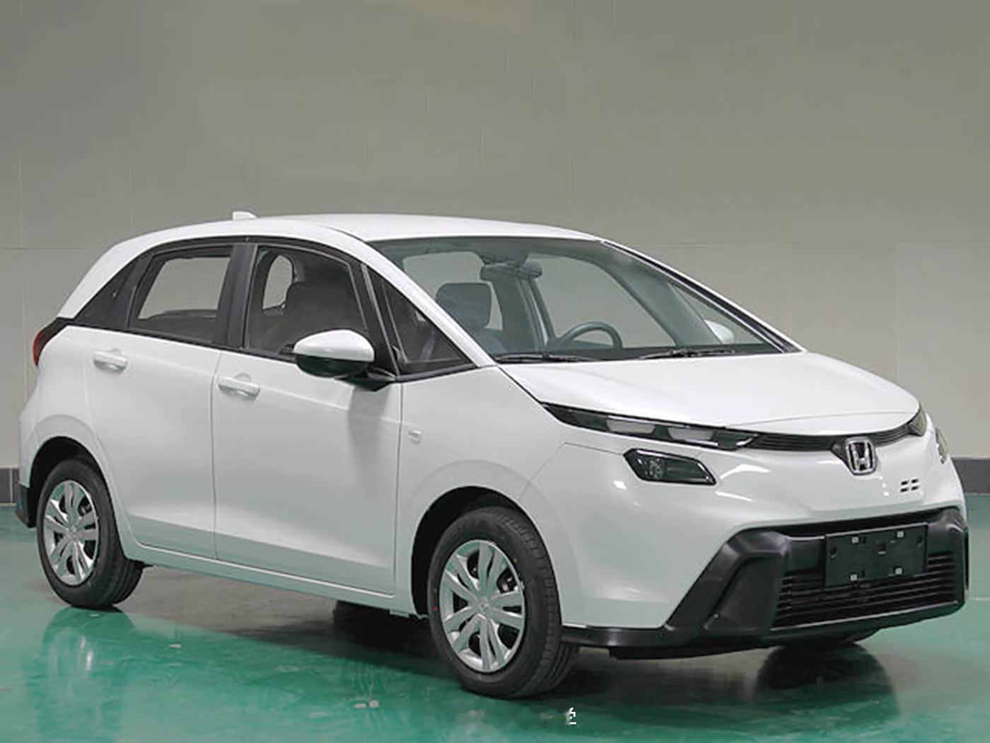 新款本田飞度，实车长这样，改观大变化新车长宽高分别为4169/1694/1537