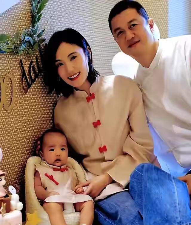 李亚鹏离婚真相曝光!两任妻子都因同一原因离开太唏嘘了!李亚鹏和海哈金喜离婚,