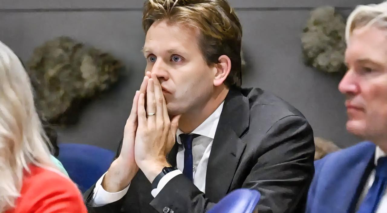 12月17日，中方终于出手了，荷兰没收中企股份尝到后果！当天中方正式发布对原