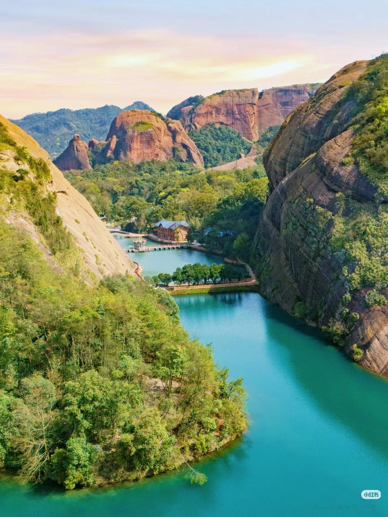 以为黄山很美了，直到我来了这个宝藏旅行地…去过众多名山大川，还是第一次遇到这