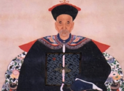 1750年，79岁的张廷玉被抄家，36万雪花白银被翻了出来，乾隆得知后哈哈大笑：
