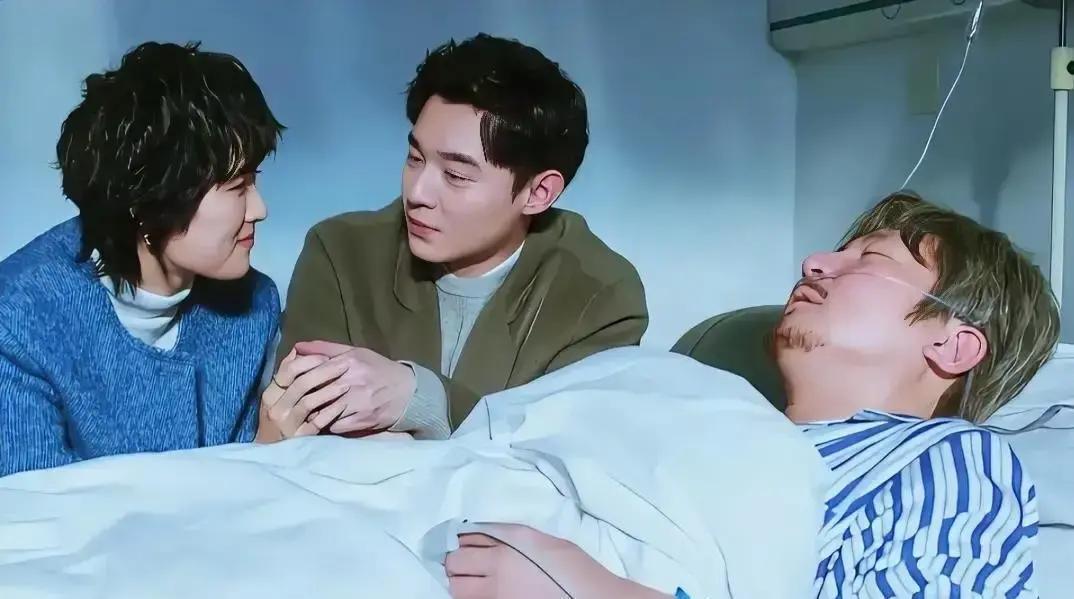 别再吹捧什么商业大佬了。2024年，最稀缺的人其实是“老舅”崔国明。