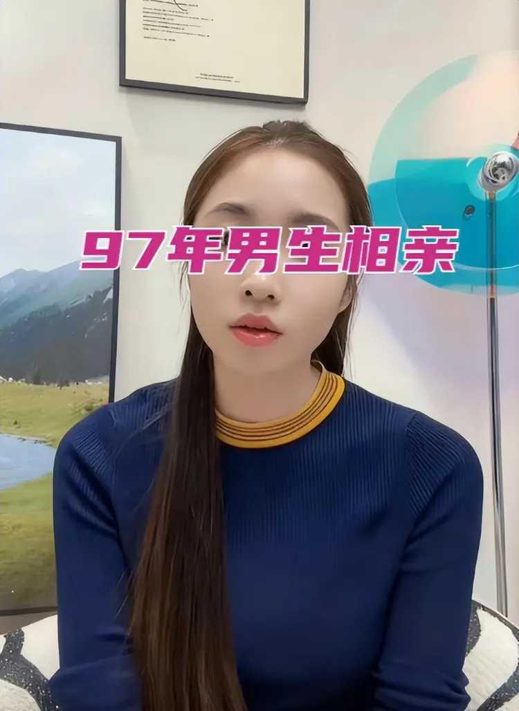 浙江杭州，一位97年男子和女子相亲，女子带一闺蜜前来，三人在饭店一顿饭吃了800