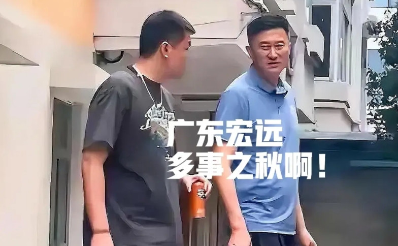 身在江湖哪能不“挨刀”现在看来确实如此休赛期的广东宏远篮球俱乐部迎来了多事之
