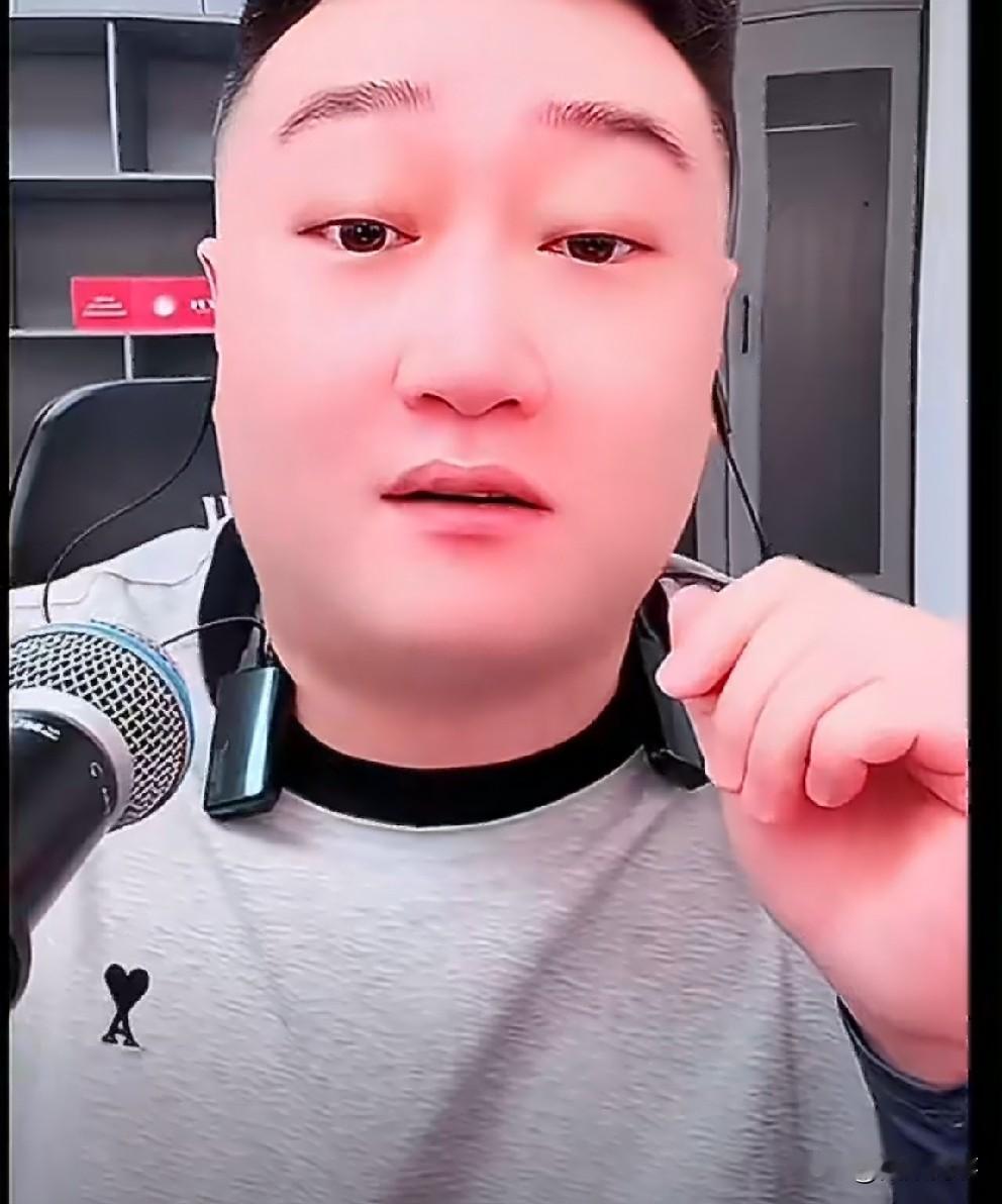 驴家大舞台即将扬帆起航，二驴大手笔招人！二驴和骡子通话