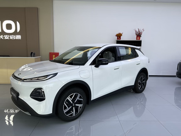 打工人通勤神车🚗长安启源Q05，电车真香！正文：每天早晚高峰通勤的小伙伴，想换一台省心省钱纯电SU
