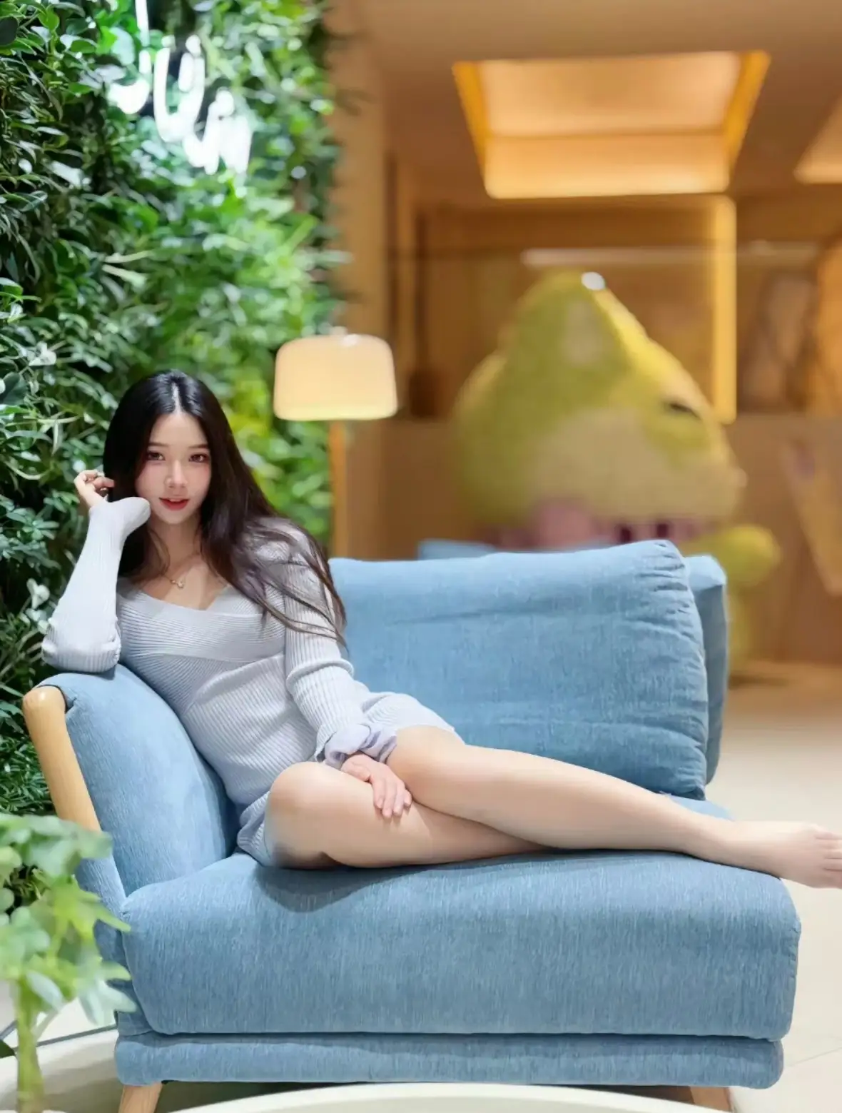 啥样的标准才算美女？这标准简直像天上星星数不清。有人觉得脸蛋精致、身...