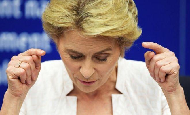 默克尔预言成真，欧盟27国跟美国对华出手，让自己滑向第三世界在频繁对华做出各种