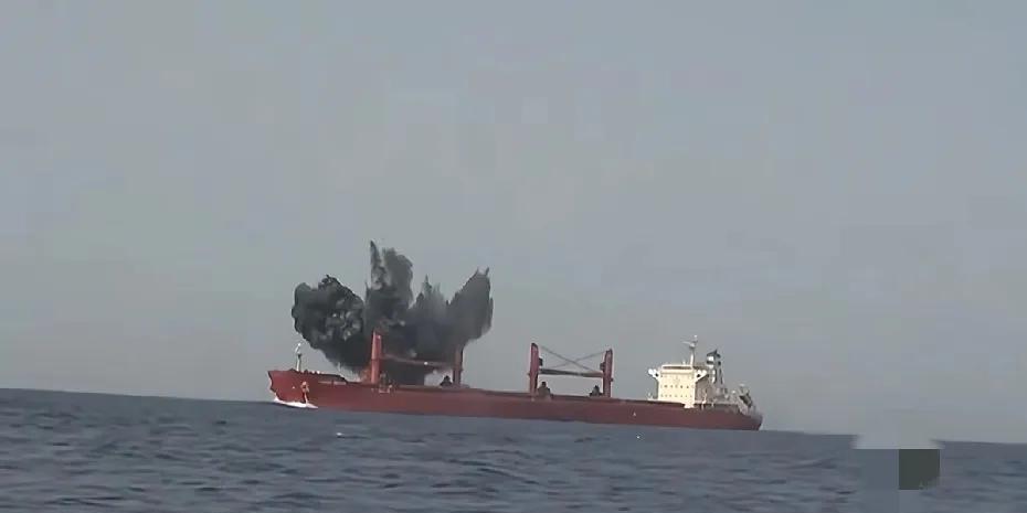 第二艘希腊货轮被胡塞击沉，希腊要做出头鸟？“永恒C”号勇闯红海，多次拒绝胡塞的航