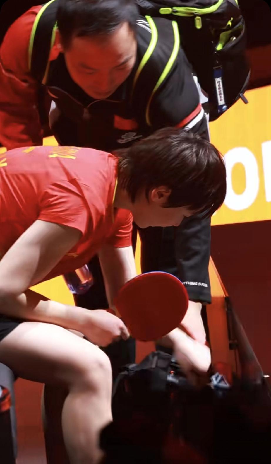 虽然不知道王曼昱的临时教练任浩指导是否能一直做王曼昱的教练，不过目前看两个人的合