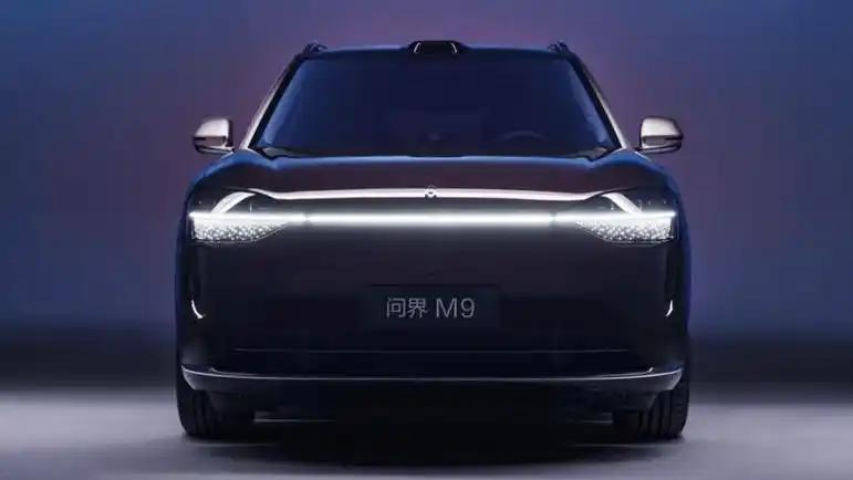 问界M9加长版最新动态与核心信息‌车型确认与亮相时间‌：根据近期多家媒体报道