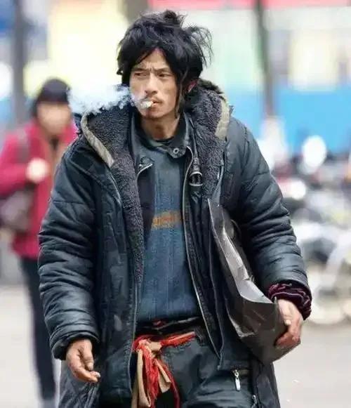 一个人的认知水平，是一个人身上最大的“核武器”，走不出自己的观念，到哪里都是囚徒