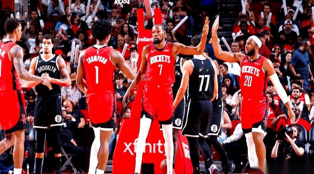 休斯顿这帮小伙子，是真的要开窍了？连着两场球，看的人心里那叫一个舒坦。申京这