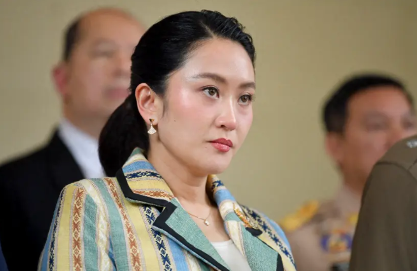 全剧终已至，赶在佩通坦返岗前，洪森深夜发文，一句话威胁性极强泰柬边境纠纷平息后