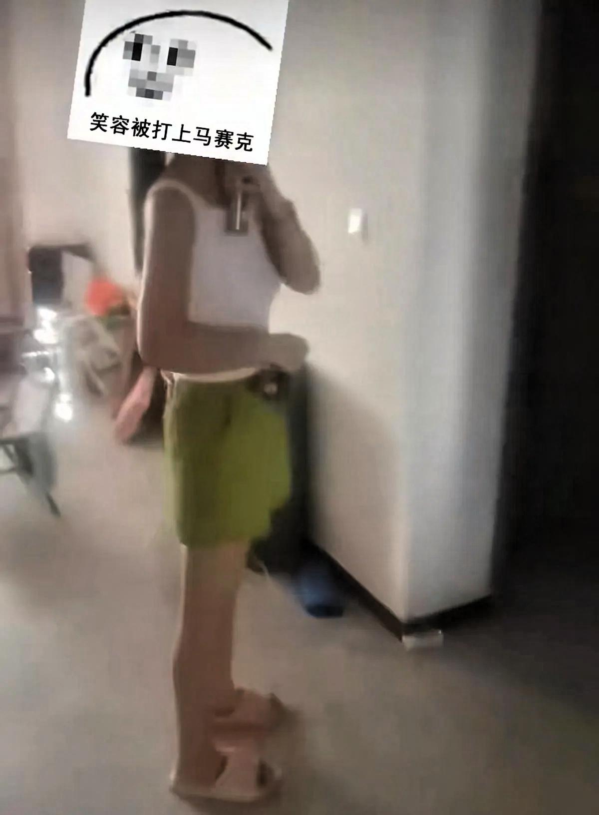 河北巨鹿县，90后货车司机提前回家，撞见妻子在家和别人亲热，男的只穿裤衩从二楼跳