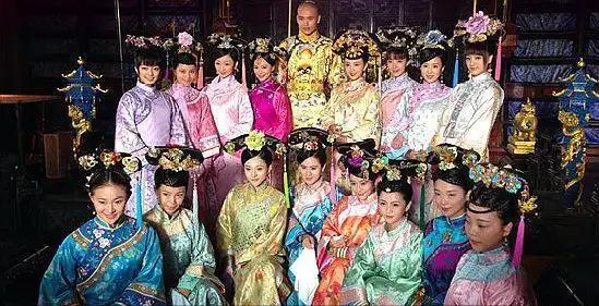 康熙最聪明的儿子，手握兵权却不参与党争，活到78岁，受乾隆尊敬康熙朝那场闹得