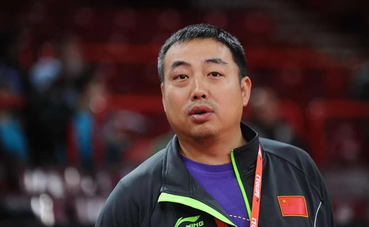 国乒男队五个大满贯，两人顺丰顺水，两个声名狼藉，一个被逼退出！第一个刘国梁平步