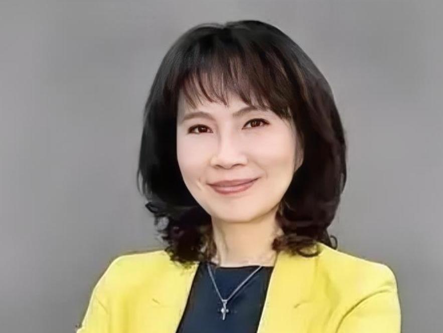 陈凤馨怒怼沈富雄：有本事你去跟美国要对等，要尊严去！“少康陈情室”节目上，沈