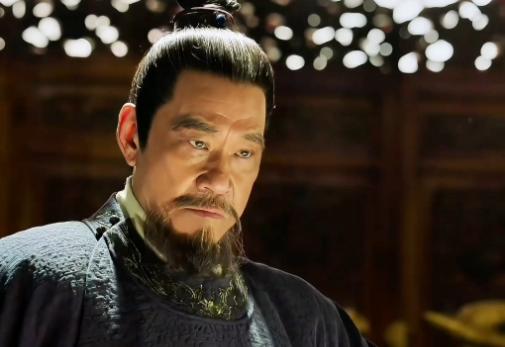 朱棣的大军杀到南京城下后，朱元璋的幼子打开金川门主动投降，并说：四哥，你可要保我