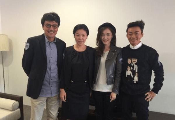 王宝强曾和高圆圆这样的美女合影过，他还会觉得马蓉漂亮吗？话说，王宝强的前妻虽然有