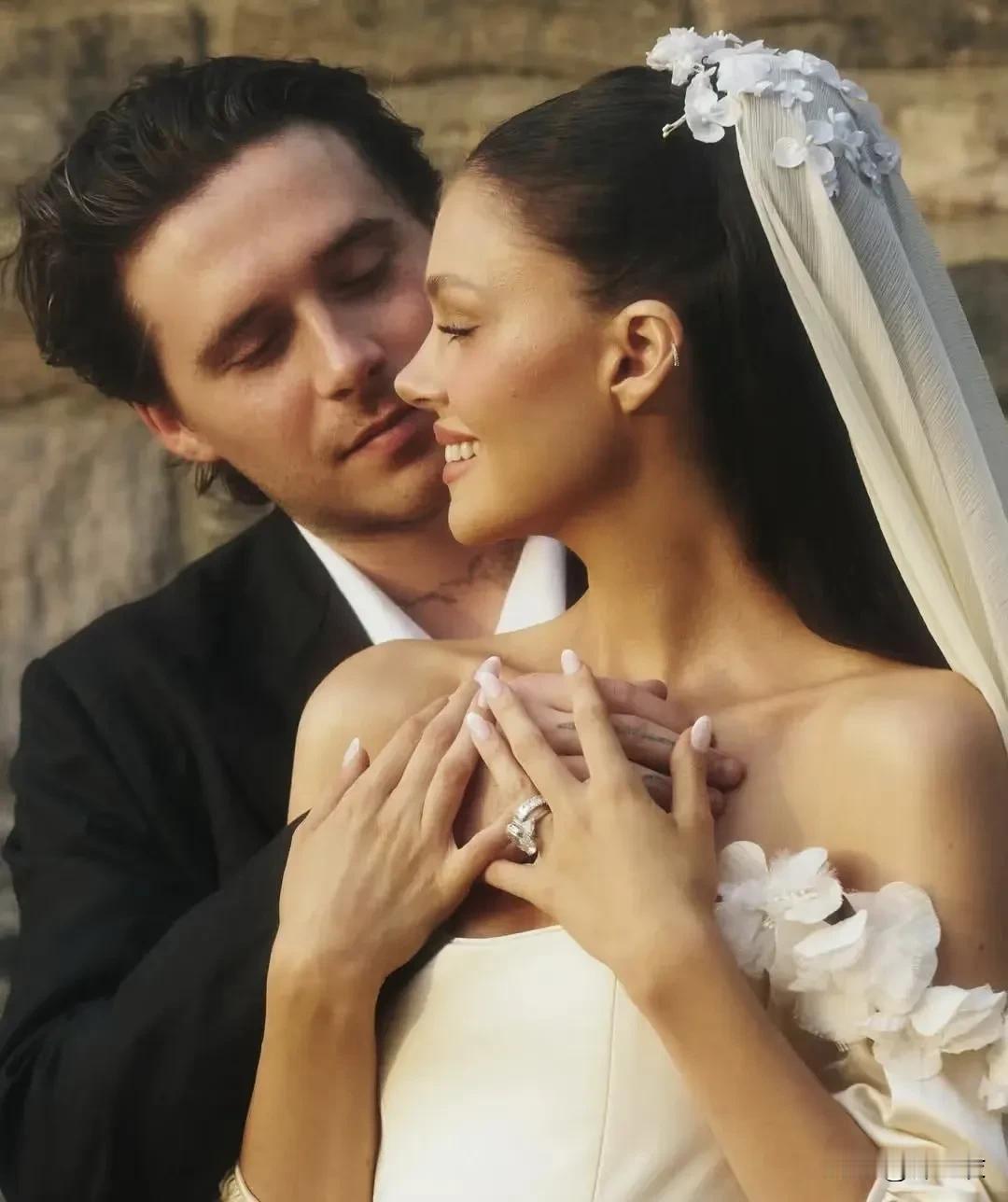 父母认为理所当然的曝光和镜头前的表演给大布带来了心理压力，溺爱+金钱+名人光环并