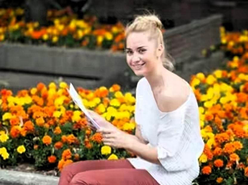 欧洲富婆中国十日游，回国一周崩溃哭诉：差距早藏在烟火日常里前言瑞士苏黎世