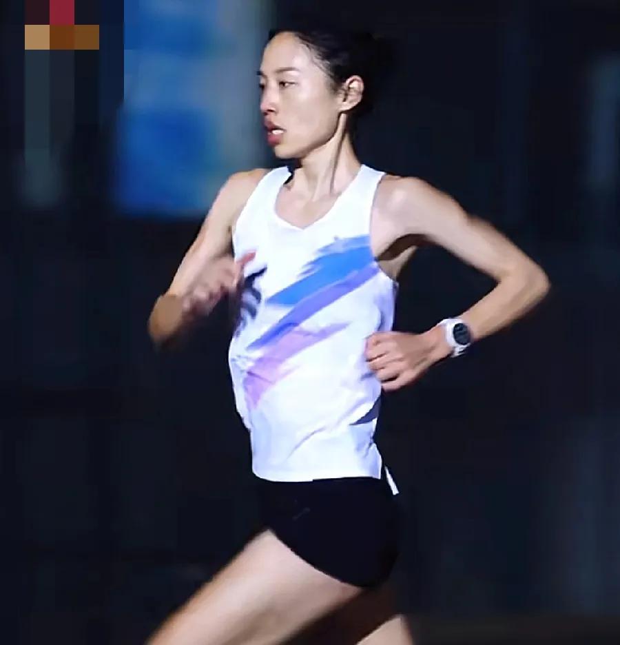 来，一起预测一下张水华本次成绩明天南京北岸马拉松开跑，张水华成最大夺冠热门，本