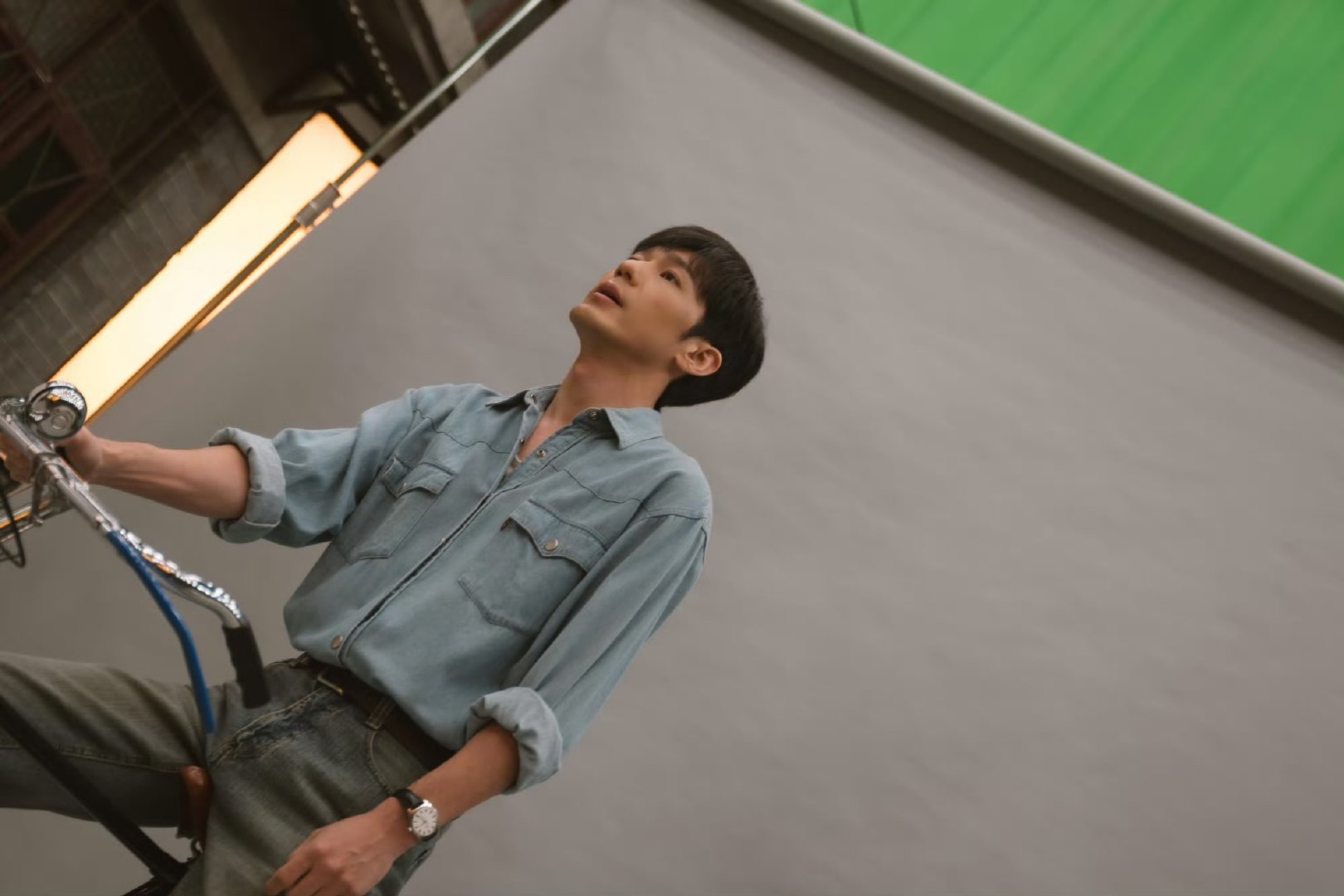 白宇从鱼片加工厂到小旅馆白宇wintheday白宇从鱼片加工厂到小旅馆