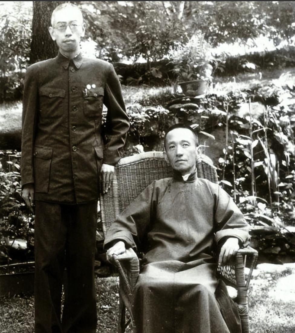 1947年，陈布雷的女儿女婿被捕，蒋介石找陈布雷谈话，询问他对此事的想法。陈布雷