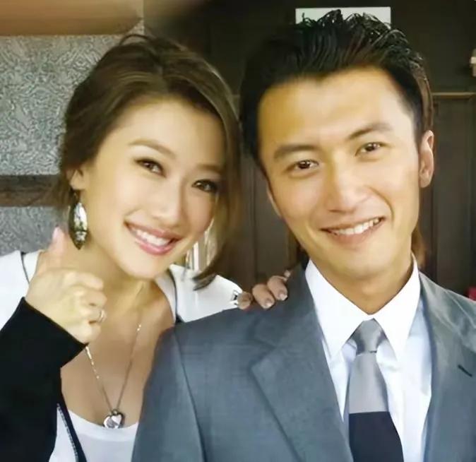 关于谢一家的恶评:除了绯闻，谢霆锋还有什么特殊的吗？歌唱的也不咋的吧，也没演过什