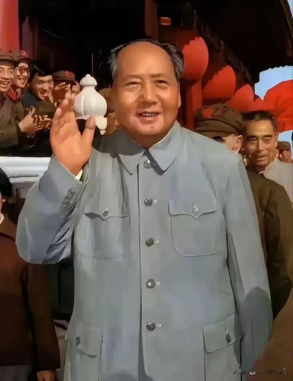 走社会主义道路，人民会受到正面教育；如果走资本主义道路，人民就会受到反面教育。当