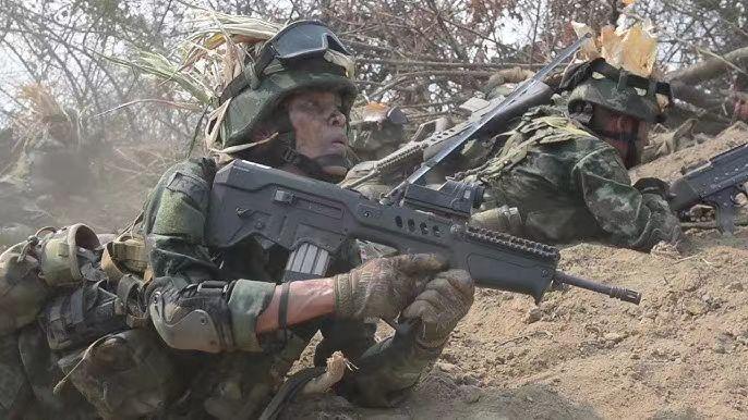 柬泰冲突再次证明，现代突击步枪根本就不需要远射程，100米以上距离几乎就没有开火