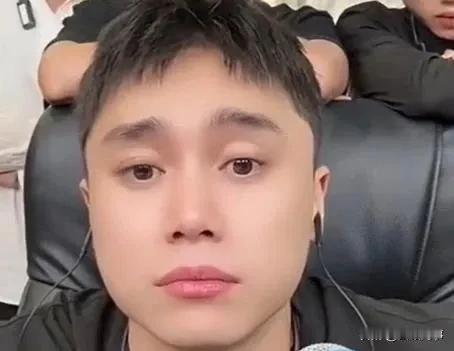 刘二狗给三个徒弟下任务，每个人一年完成1.2个亿带货！刘