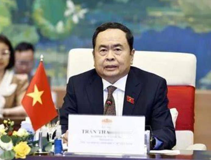 10月11日在北京，越南的三号人物来到我国，提出希望中方多采购其农产品的诉求，中