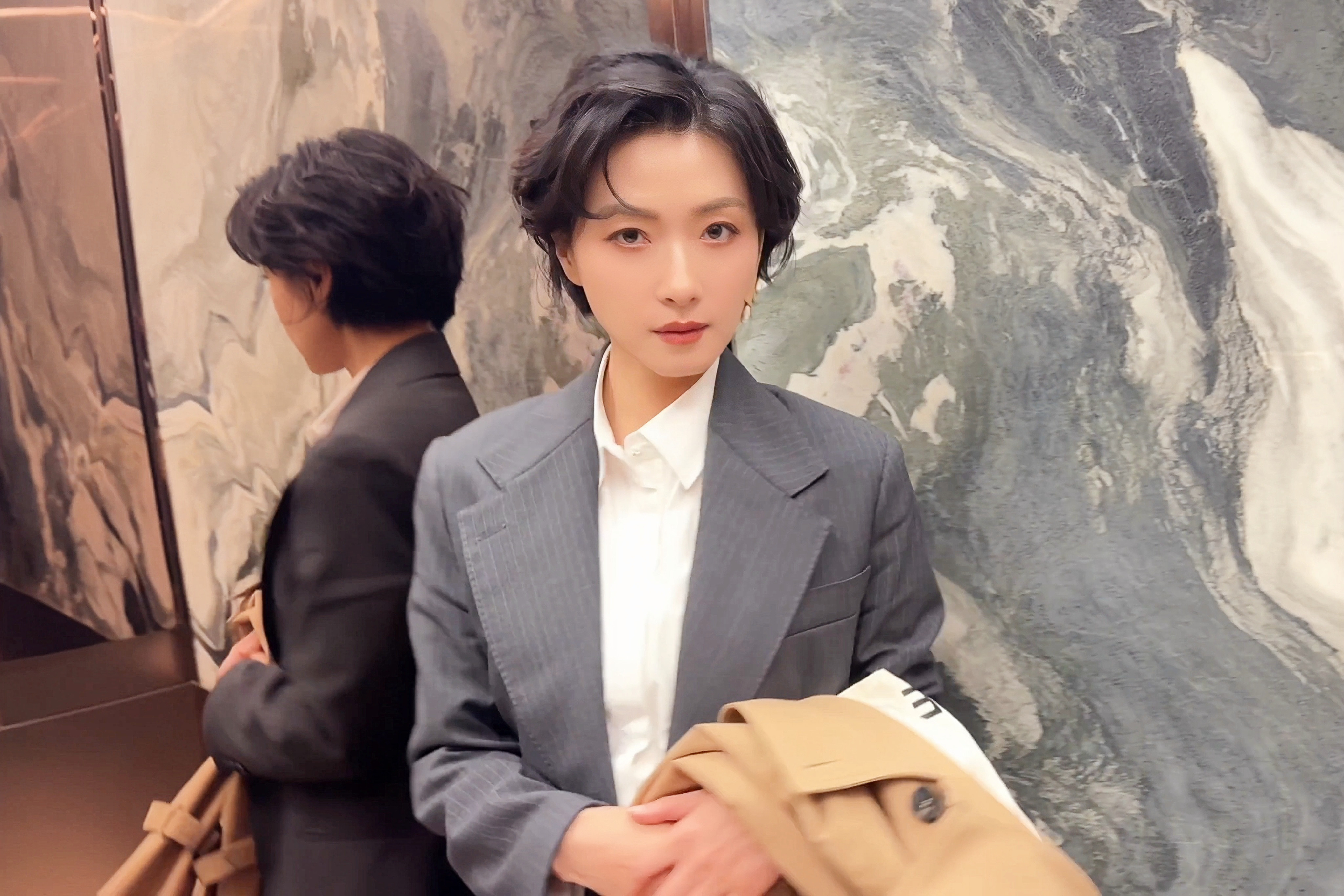 万茜｜万茜你好打劫｜万茜icy风尘仆仆，你是指引的星光；岁月沉沉，你是温柔