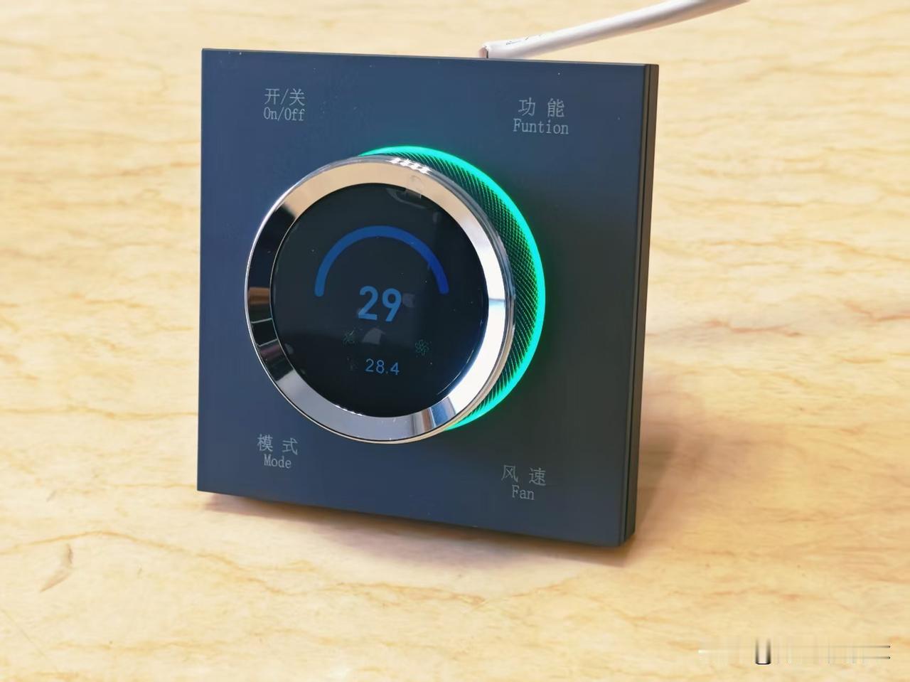 高级工程师相当于什么行政级别?现在的技术职称与行政级别根本就没有可比性。我记得