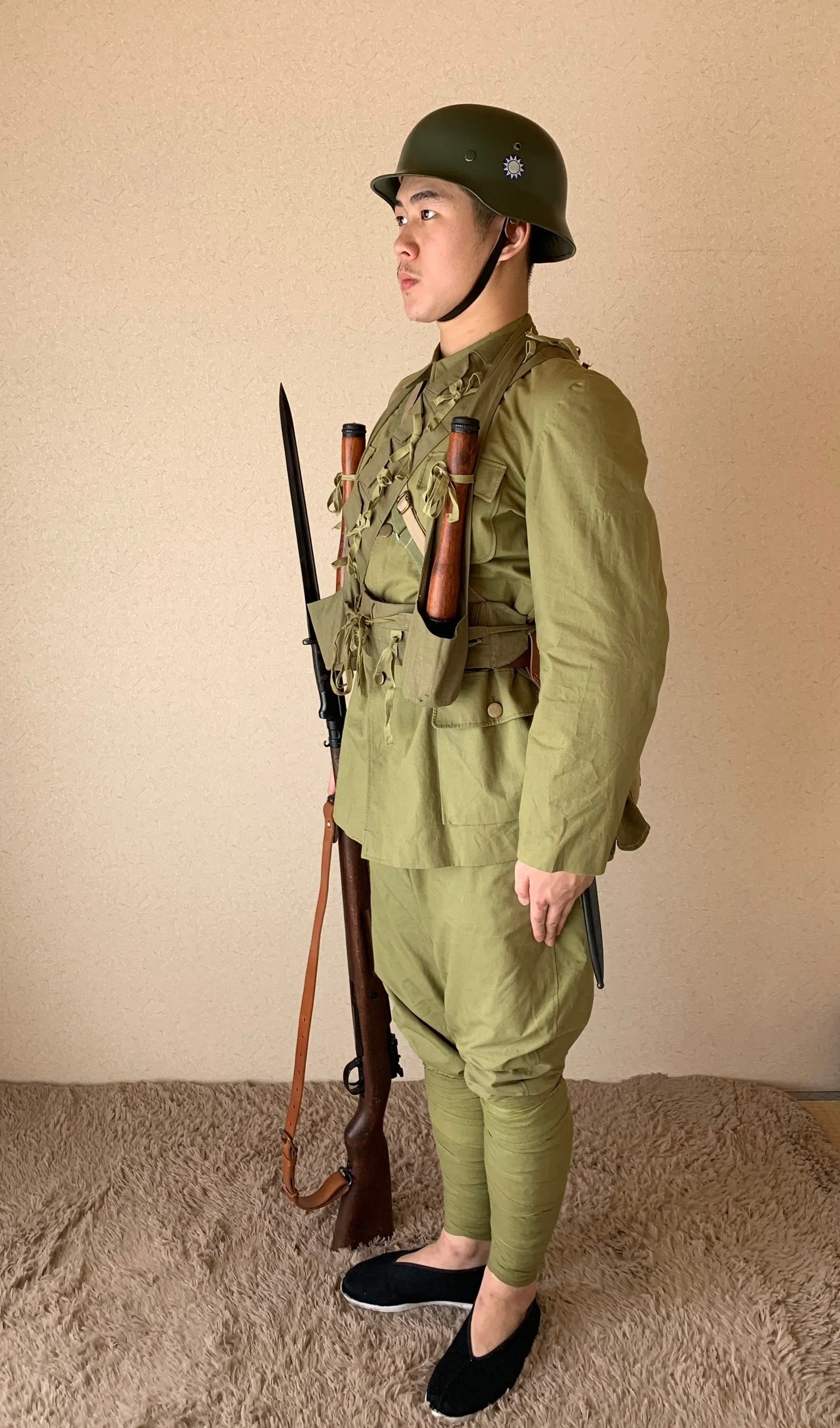 抗战时期中国军队各派系军服​​​