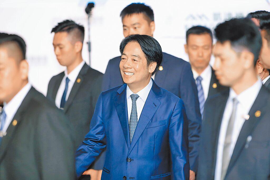 赖清德没有跟进但不代表他就怂了被列入“台独顽固分子”的曹兴诚喊出要建立“台湾