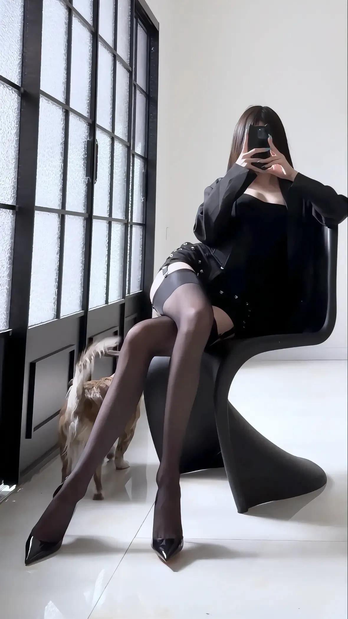 你眼中的美女有啥独特魅力壁纸图分享你心中的顶级美女是谁制服应该怎么搭配丝袜