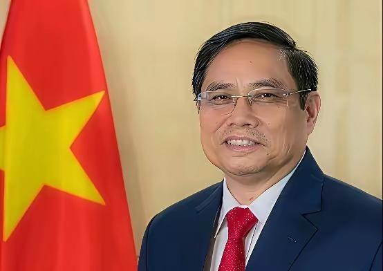 越南不傻，它当然知道，中国高铁“物美价廉”，中国又和越南接壤，运输物料方便省钱